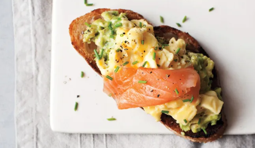 Quick Salmon and Eggs